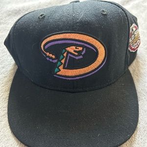 Vintage Diamond Backs fitted cap